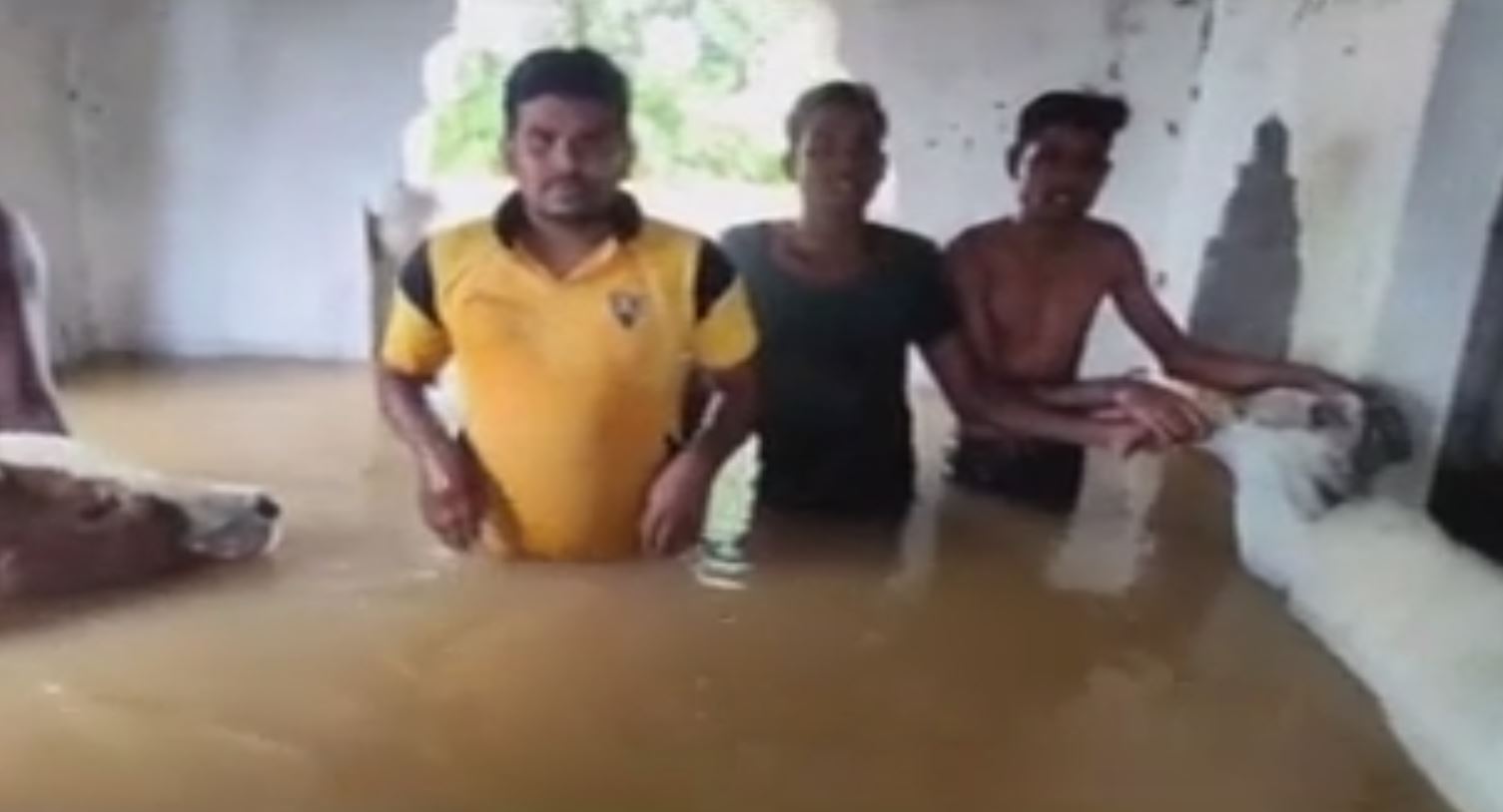 floods due to heavyr rainfall several states in India
