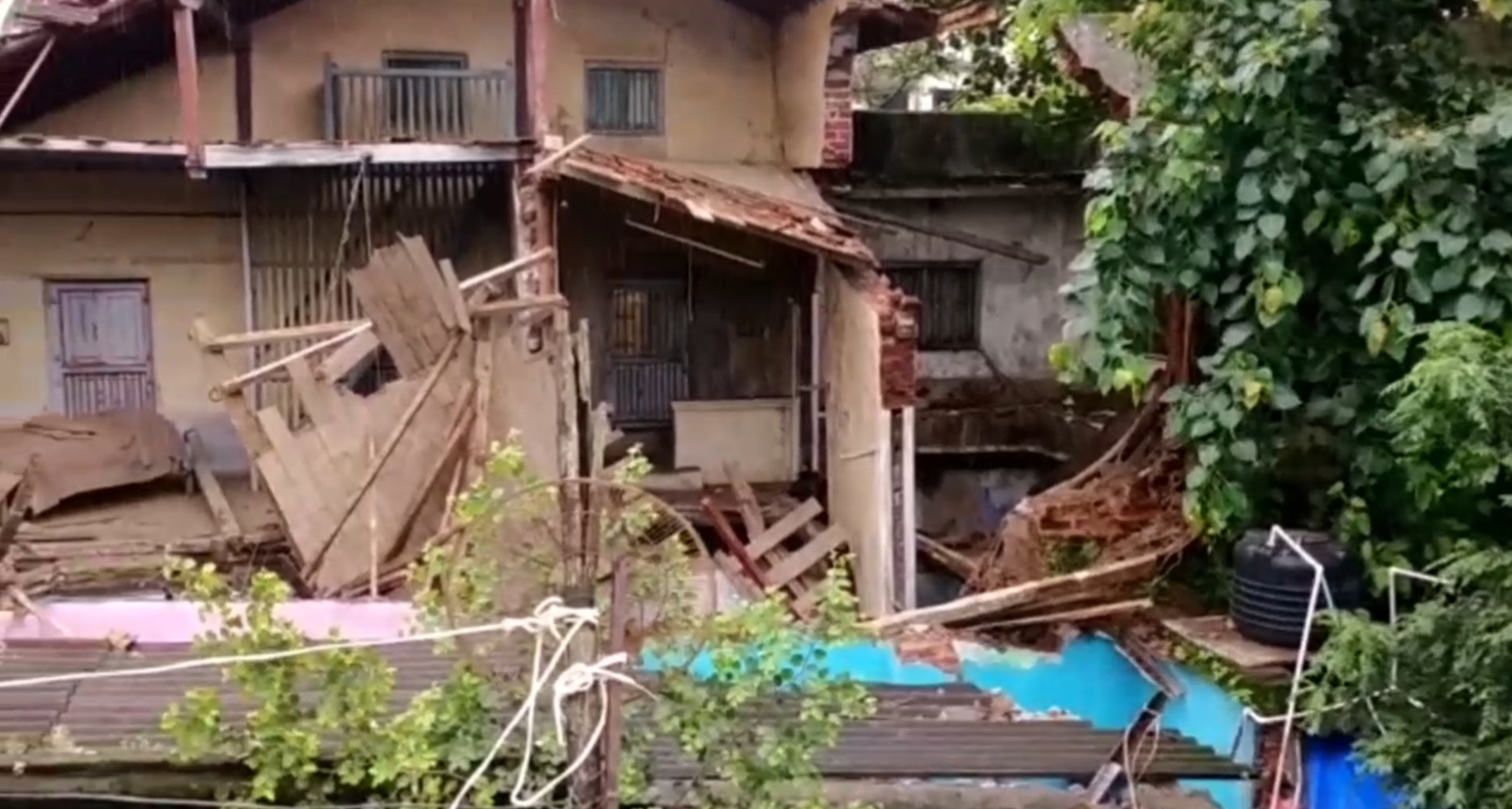 building collapsed in Nargol