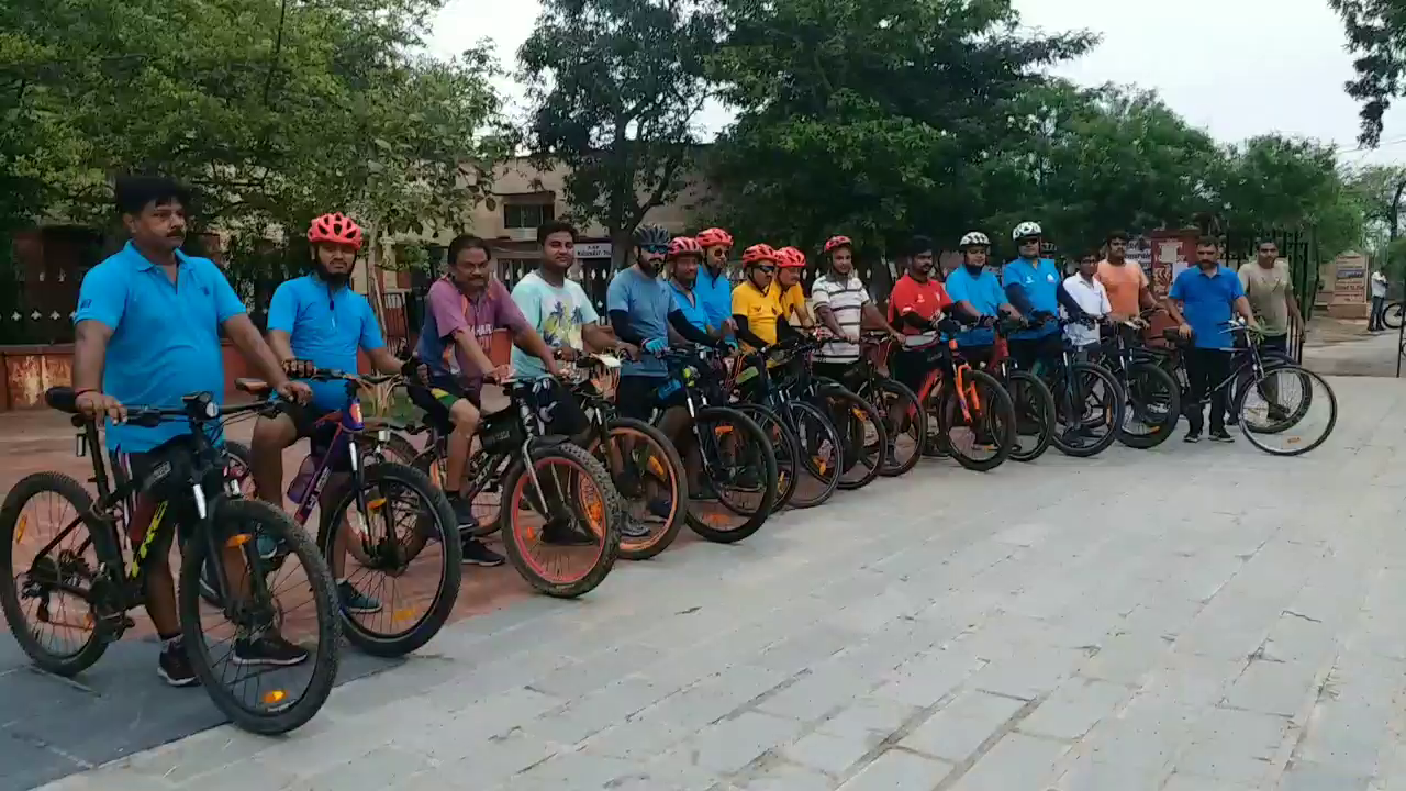 cycling in bharatpur,  special story on cycling