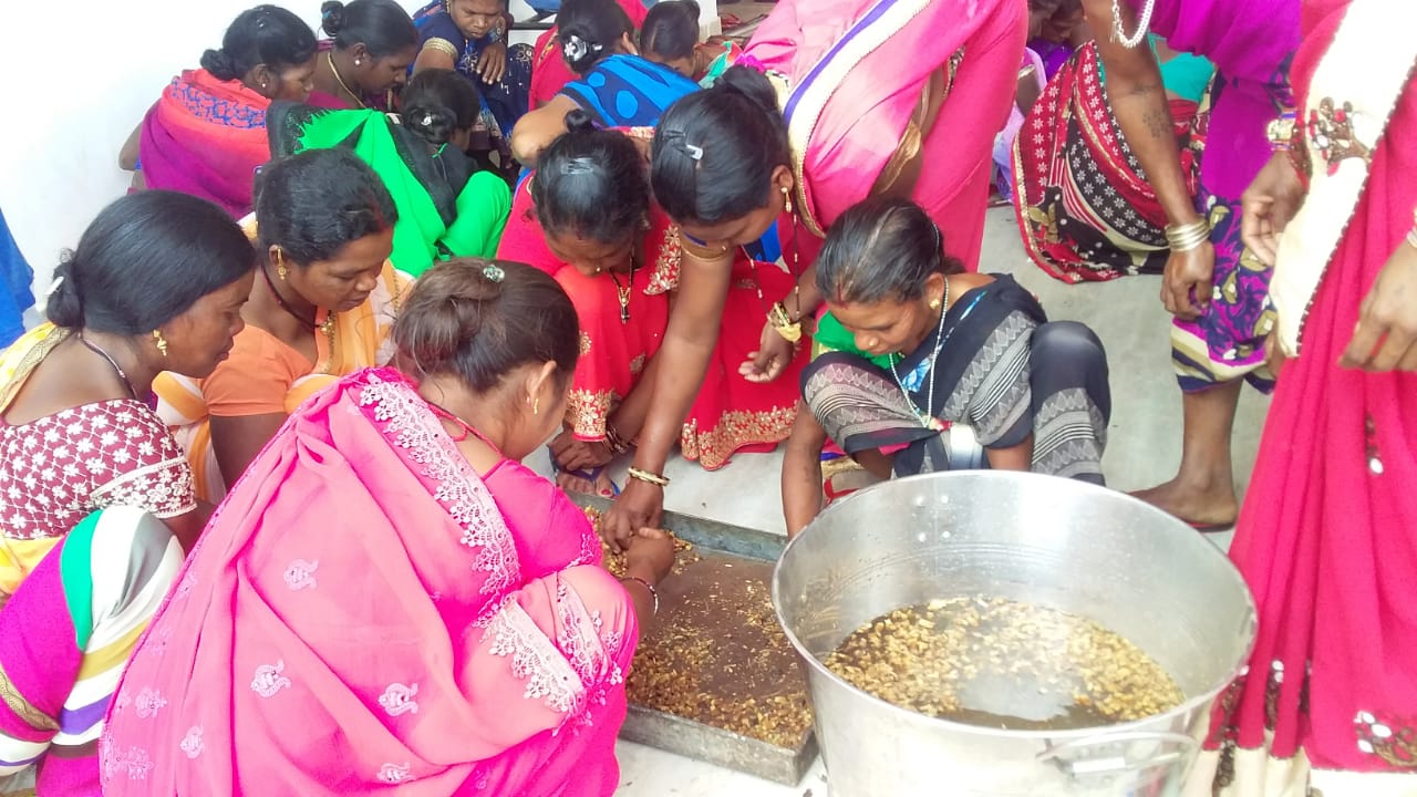 bastar mahua laddoo