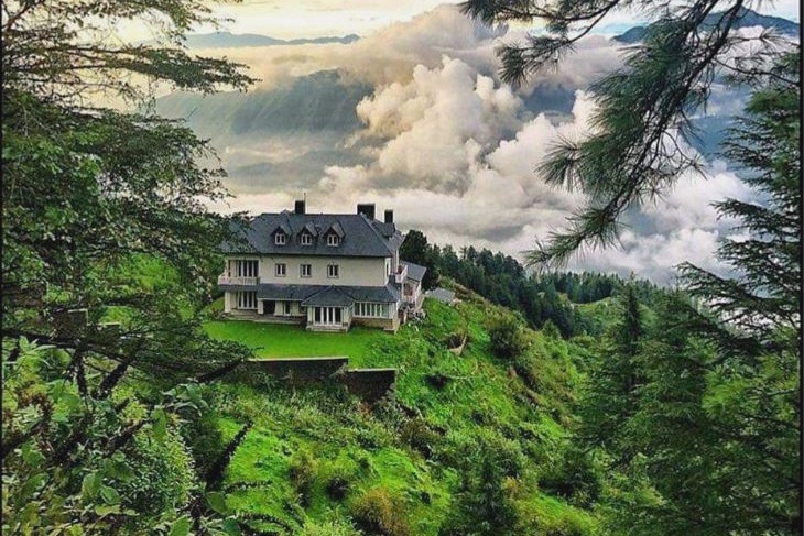 Priyanka Gandhi's house in Shimla