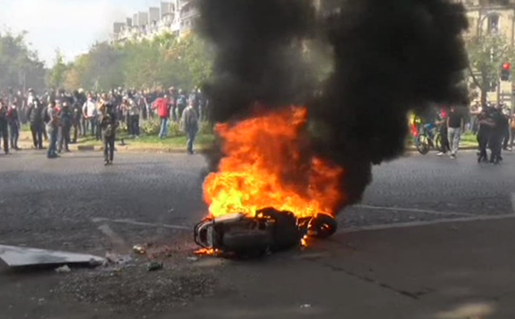 Activists attempt relaunch of French yellow vest protests