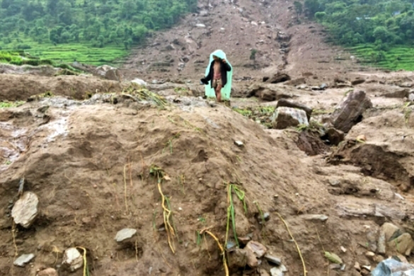 landslide in nepal