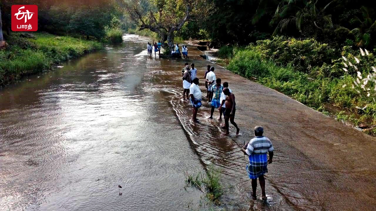 ஆக்கிரமிப்பாளர்களால் எழுப்பட்டு தற்போதுள்ள ஆதிக்கச் சுவர்