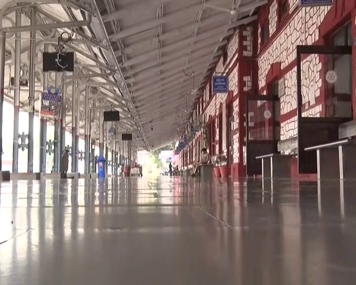 dehradun railway station.