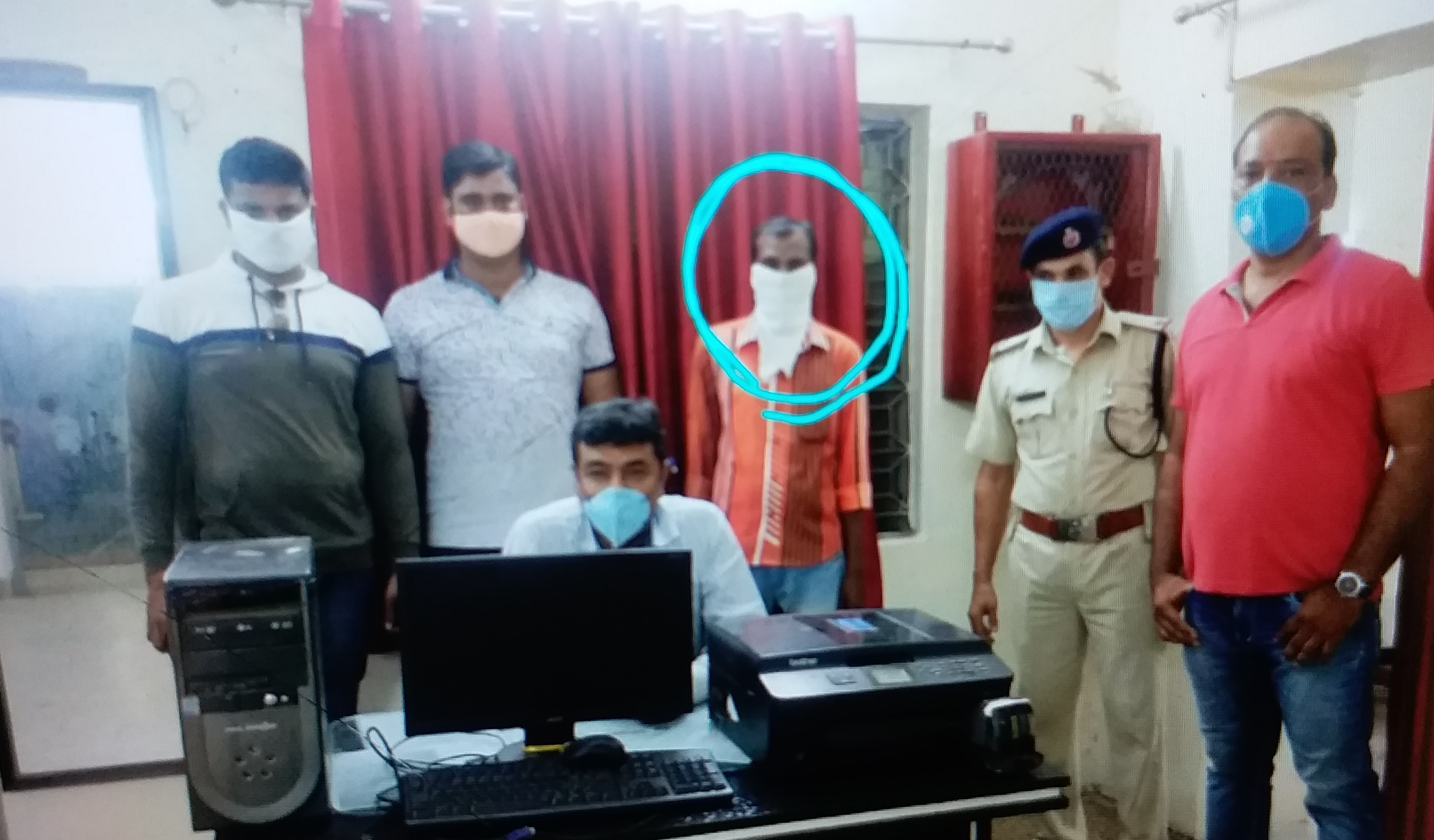 Railway has arrested 9 ticket brokers in raipur