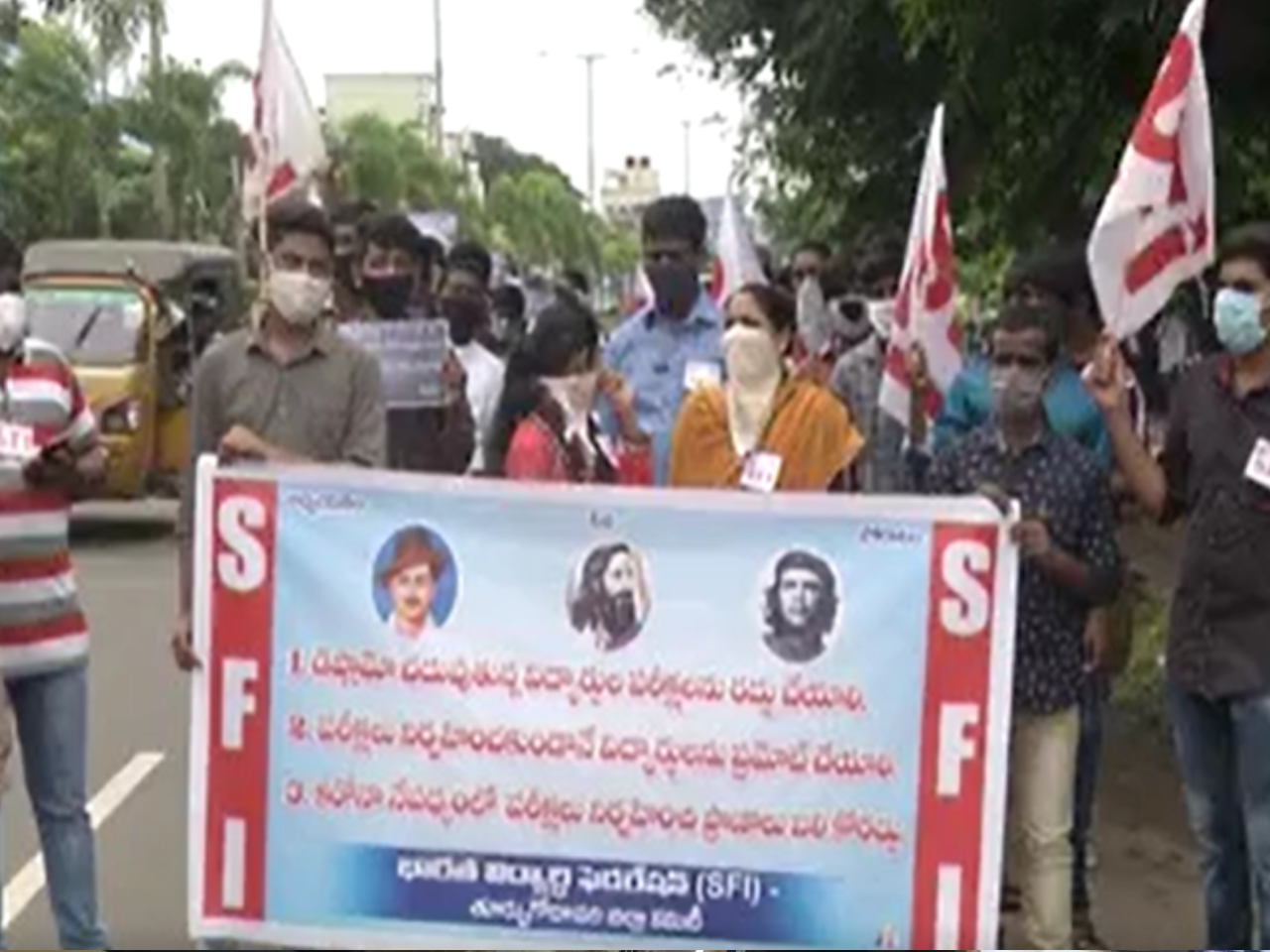 sfi protest  for diploma students