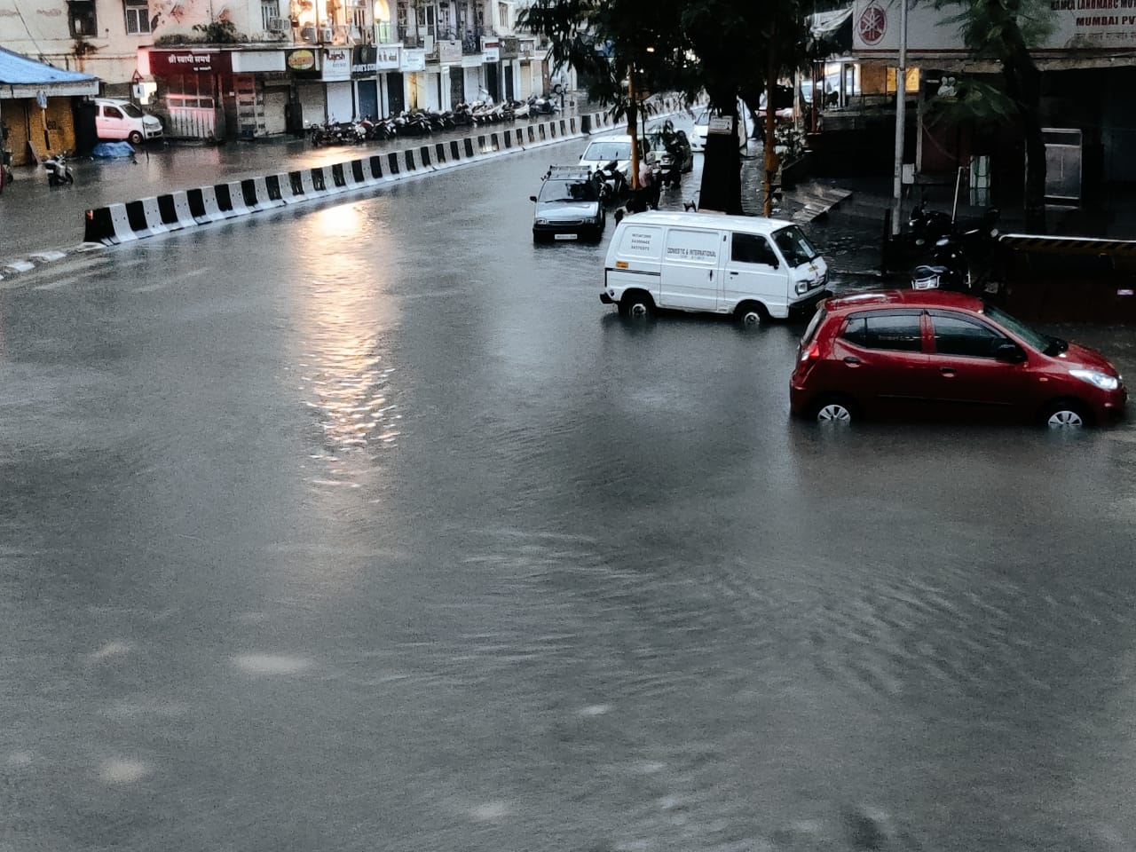 heavy rainfall mumbai