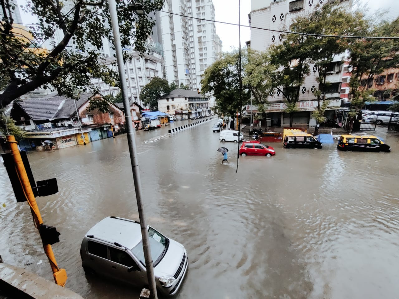 heavy rainfall mumbai