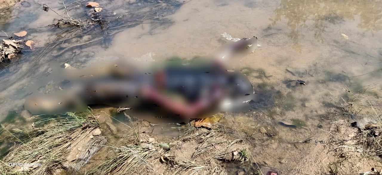 a dead body recovered from jungle in deogarh