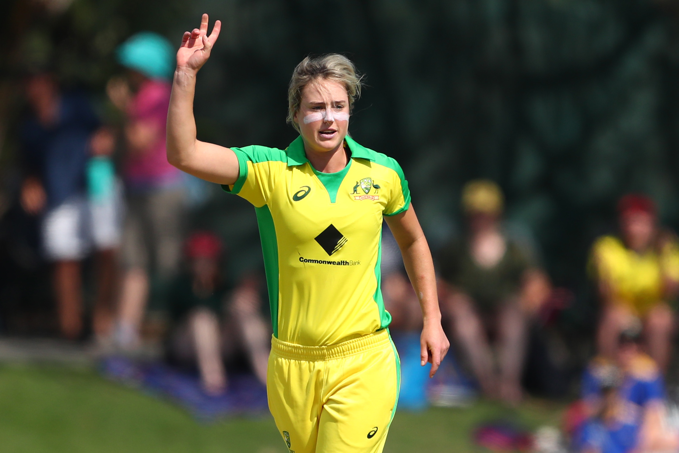 Ellyse Perry out of New Zealand series due to injury