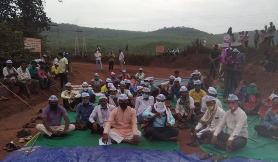 AAP demonstration demanding the development of Dalli Rajhra area