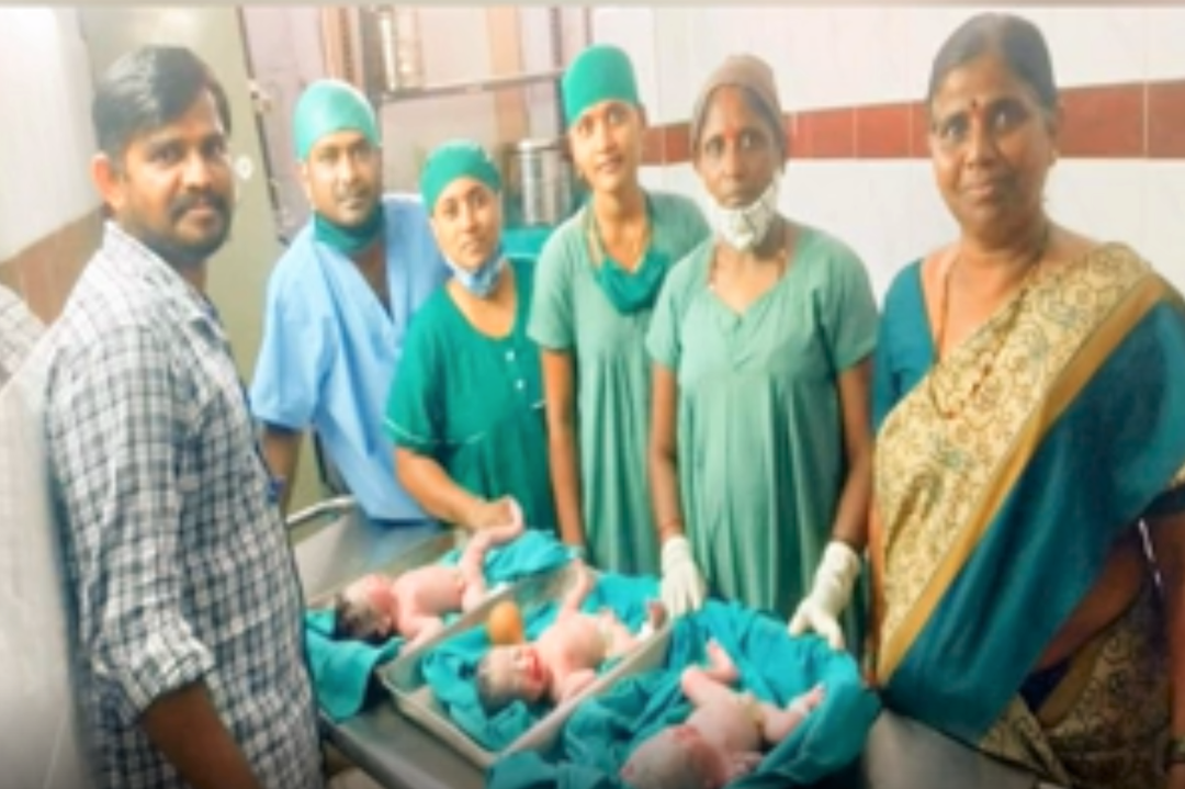 A mother gave birth to three childrens at one time in gadwala district