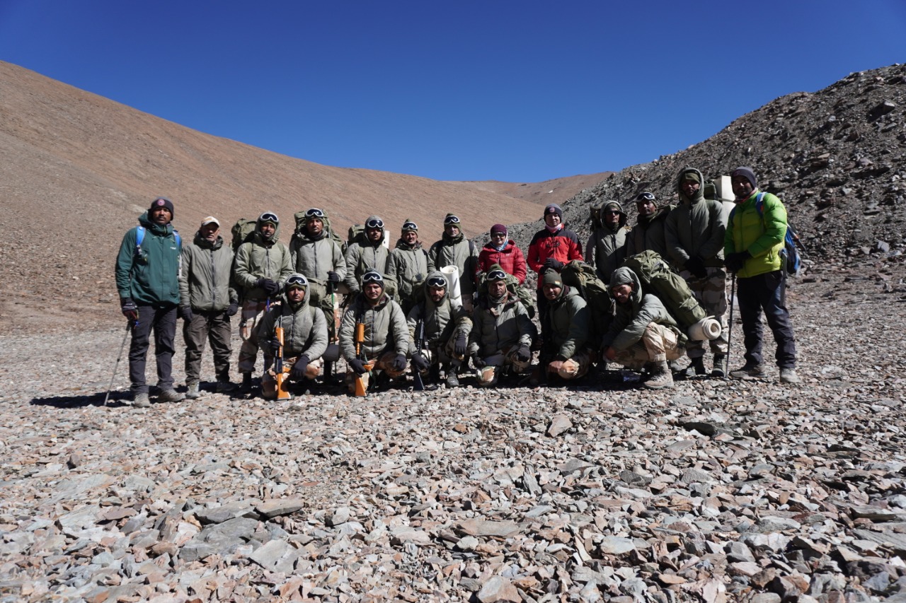 itbp-and-nims-joint-team-mountaineering-at-lac-adjacent-to-china