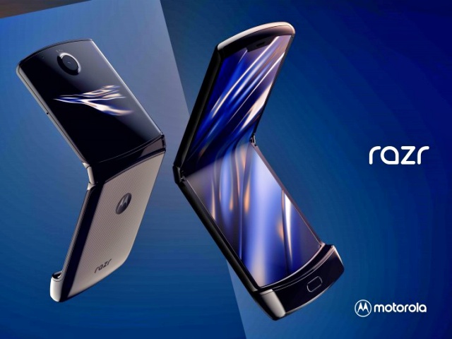 மோட்டோரோலா ரேசர் 5ஜி, மோட்டோ ரேசர் 5ஜி, Motorola foldable Razr 5G, Moto foldable Razr 5G, Moto Razr 5G, Motorola Razr 5G, motorola razr 5g specs, motorola razr 5g feautres, motorola razr 5g price in india, moto razr 5g price in india, moto razr 5g specs, moto razr 5g feautres, மோட்டோரோலா ரேசர் 5ஜி சிறப்பம்சங்கள், மோட்டோ ரேசர் 5ஜி சிறப்பம்சங்கள், மோட்டோரோலா ரேசர் 5ஜி விலை, மோட்டோ ரேசர் 5ஜி விலை