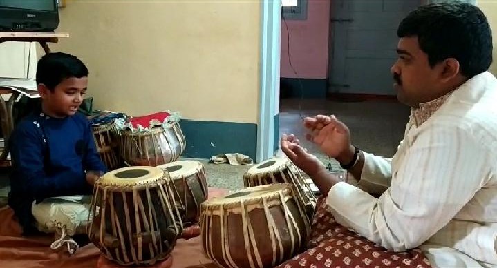 An Artist from Hubli Created the Guinness Record By Playing Tabala