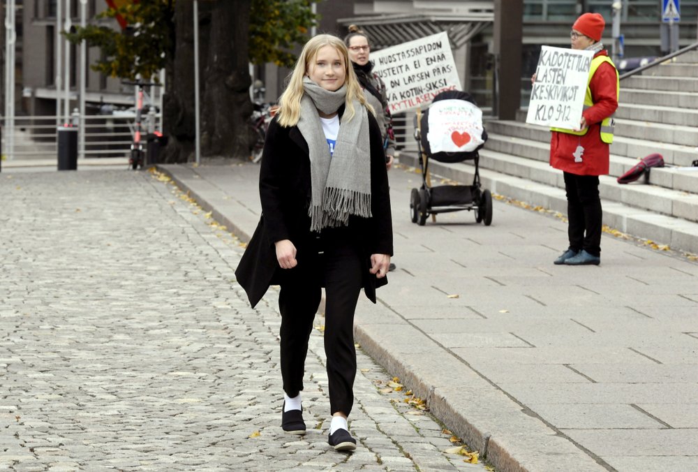 teenage girl became the prime minister of finland