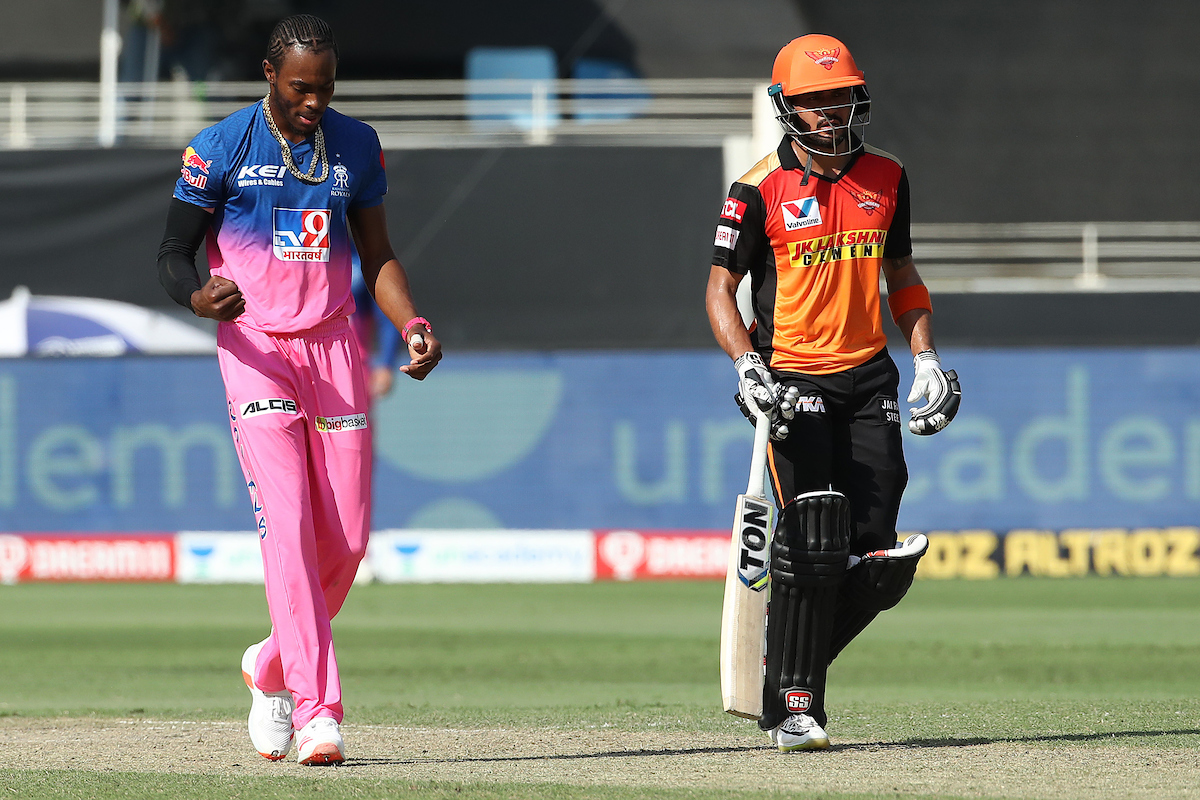 SRH VS RR: Pandey, Warner guide Hyderabad to 158/4