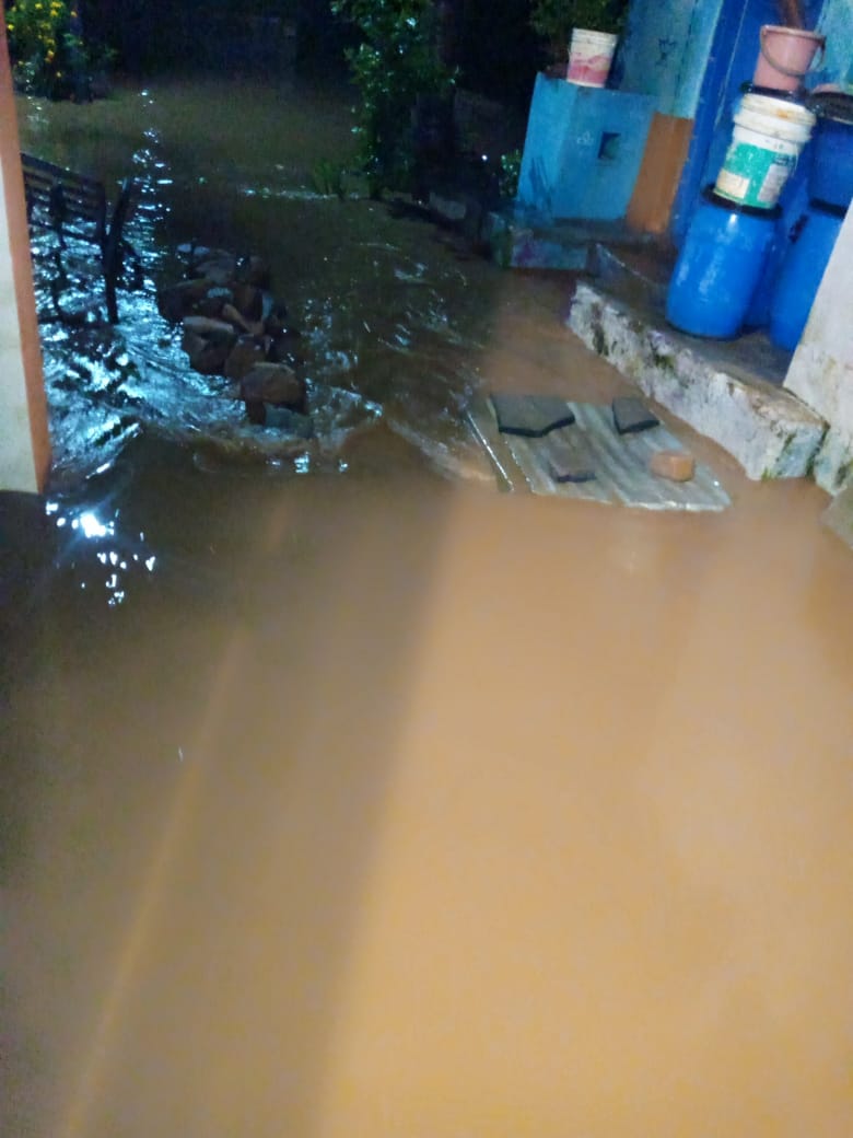 Heavy Rain Lash in North Karnataka Causing Inundation: 111 House of Rabakavi Banahatti Wrecked