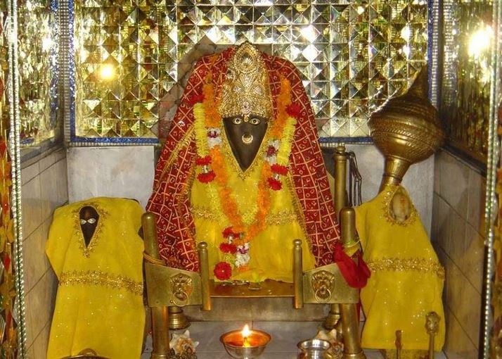 Devotees arriving at temples on the occasion of Sharadiya Navratri IN HIMACHAL