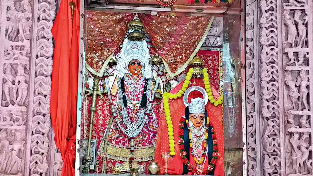 पाढ़ाय माता मंदिर  केर के झाड़ से प्रकट हुई देवी  महिषासुरमर्दिनी  पाढ़ाय माता मंदिर नागौर  राजस्थान में मंदिर  नागौर में मंदिर  nagaur news  rajasthan news  Temple in Nagaur  Temples in Rajasthan  Padhai Mata Temple Nagaur  Mahishasuramardini  Festival of Navratri  Salt production  Padhai Mata Temple  Goddess revealed from tree of Kerr