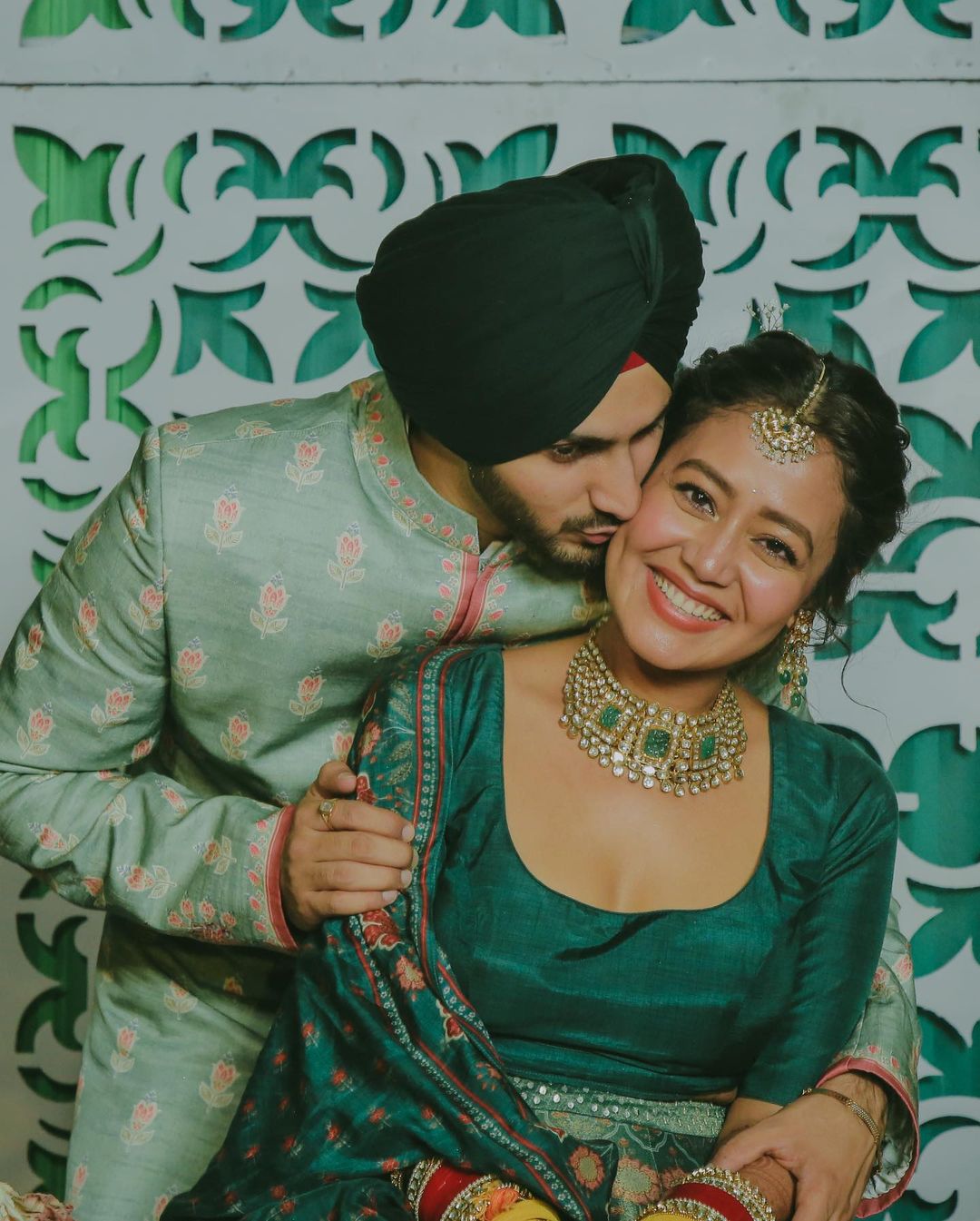 Neha and Rohanpreet Look Dreamy in Green at Mehendi Ceremony