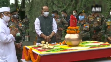 Rajnath Singh performs 'Shastra Puja', says Army won't let anyone take an inch of country's land