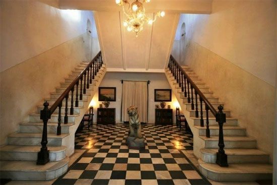 Saif Ali Khan_Palace