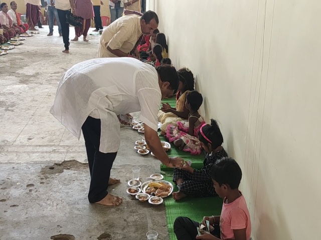 rituals performed in maa mahamaya temple