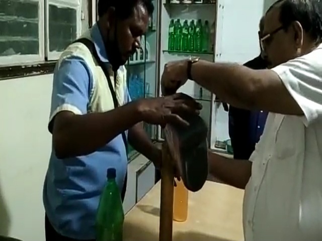 Adulteration of water in petrol