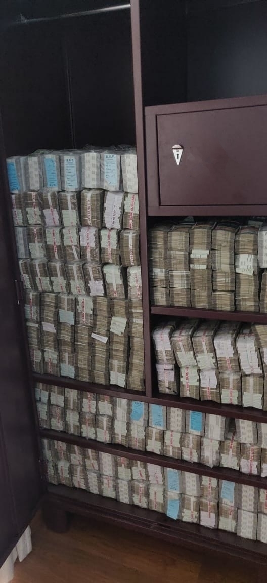 Income Tax Dept has seized Rs 62 crores cash from entry operator Sanjay Jain and his beneficiaries