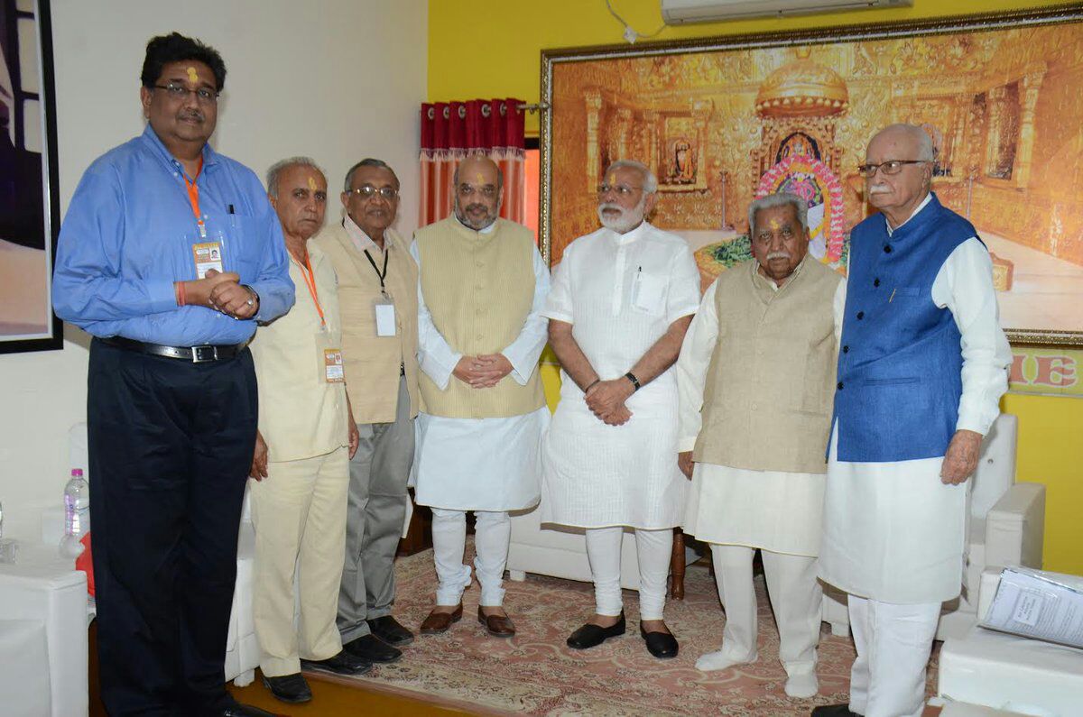 pm modi and former Gujarat CM Keshubhai