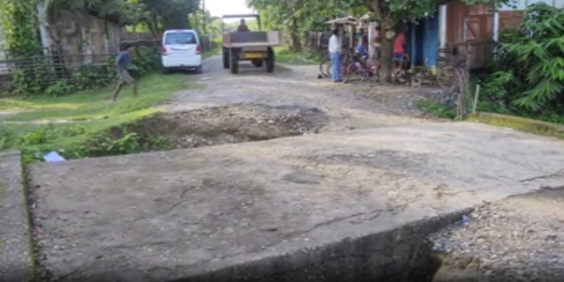 jonai-bad-road-condition