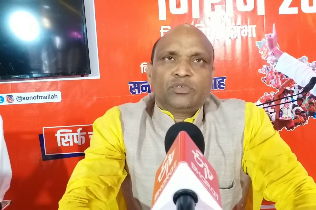 पार्टी के प्रधान महासचिव छोटे सहनी