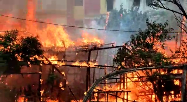 কলকাতাৰ কাৰখানাত ভয়ংকৰ অগ্নিকাণ্ড