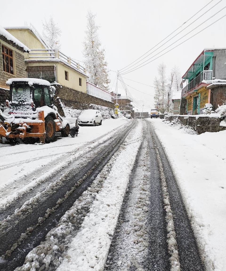 Conditions are now dangerous for driving