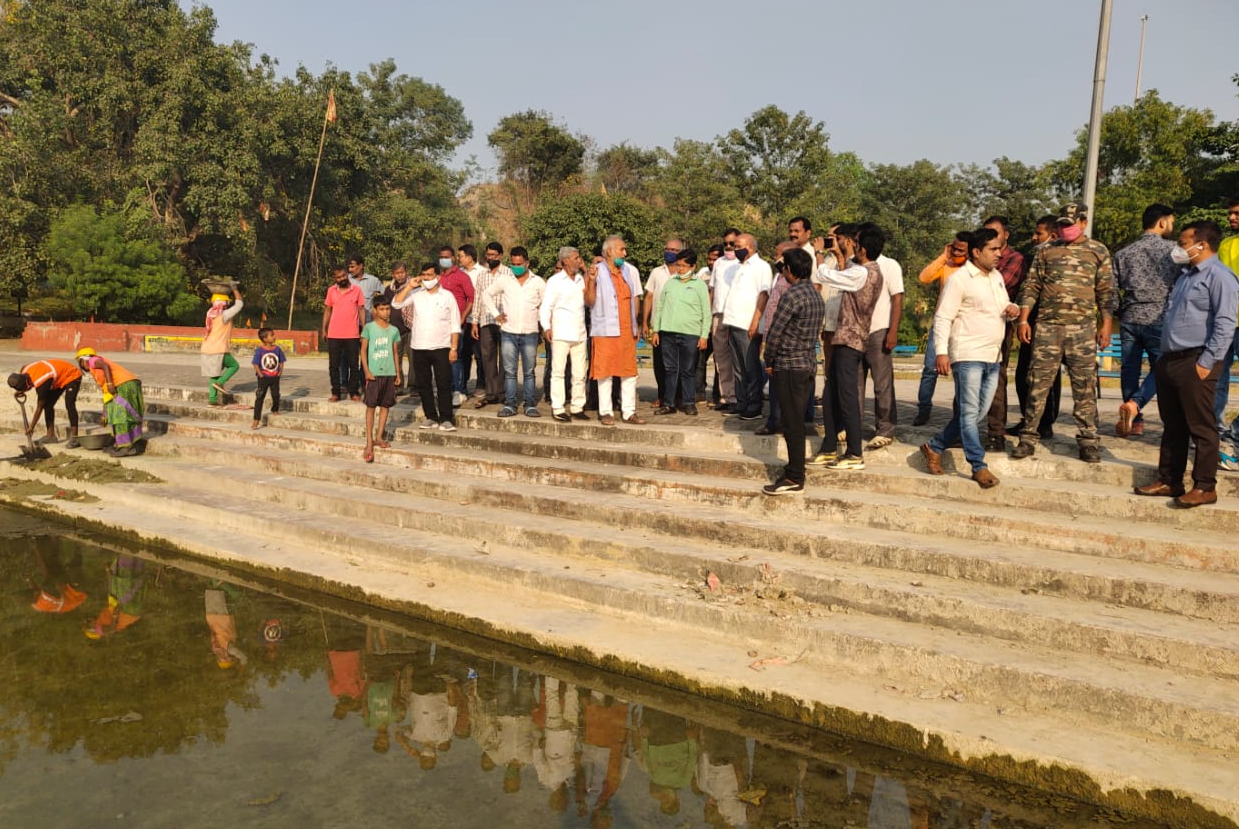 mla inspected chhat ghat in jamshedpur