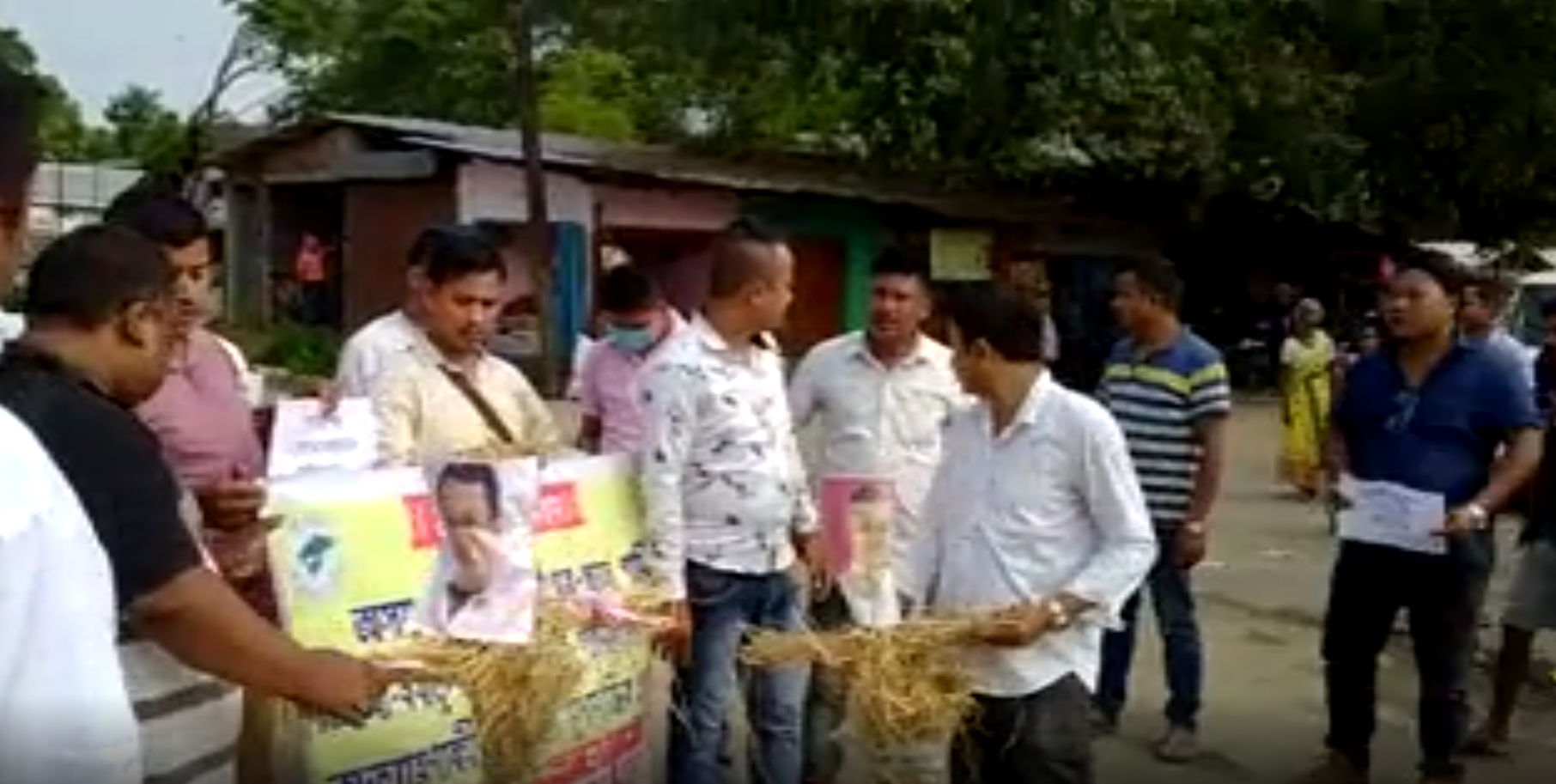 tinisukia protest  Pengeri-Bardumcha Regional Committee of Assam Nationalist Youth-Student Council