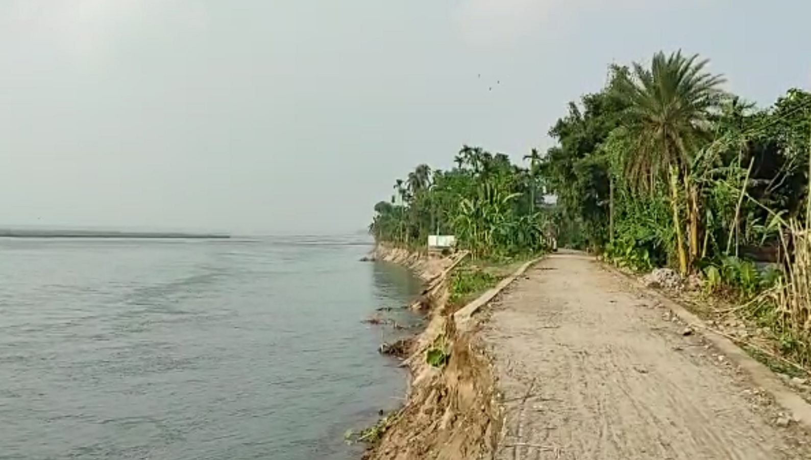 erosion-at-baksa-barpeta-victim-requesting-for-help