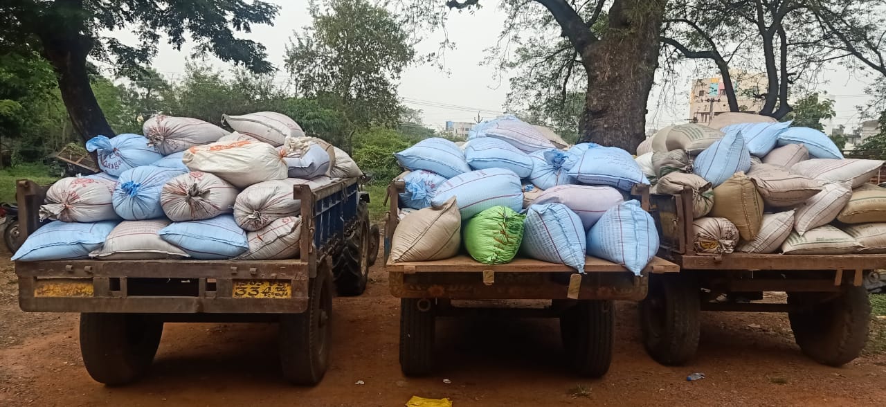 PDS RICE SEIZED IN MAHABUBABAD