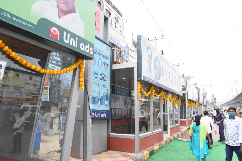 mayor bonthu rammohan started ac bus shelters in dilsukhnagar