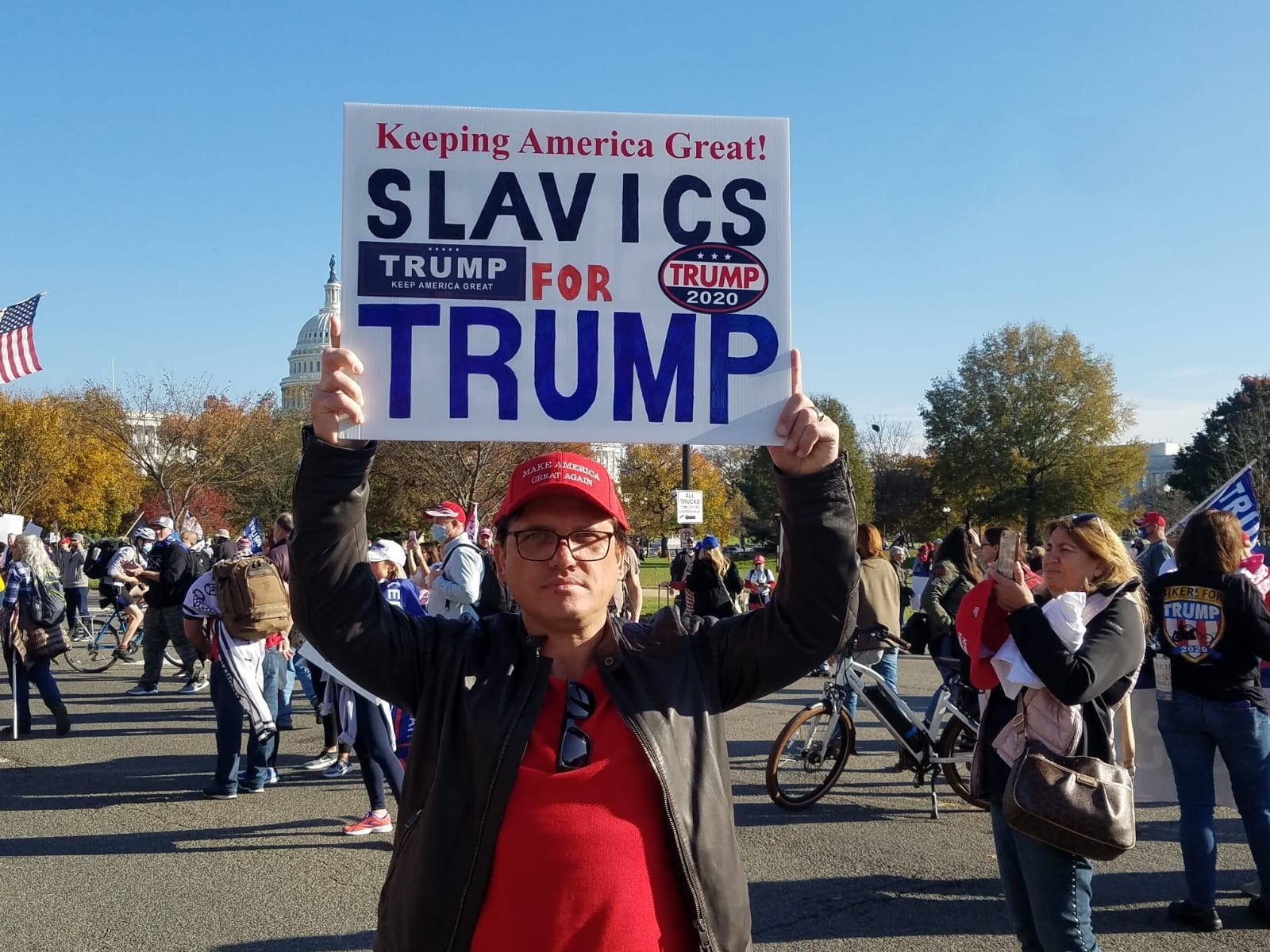 Thousands attend march in DC to support Trump