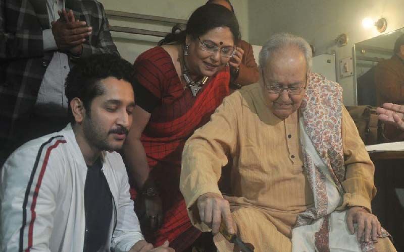 Soumitra Chatterjee with Parambrata Chatterjee on his 86th birthday