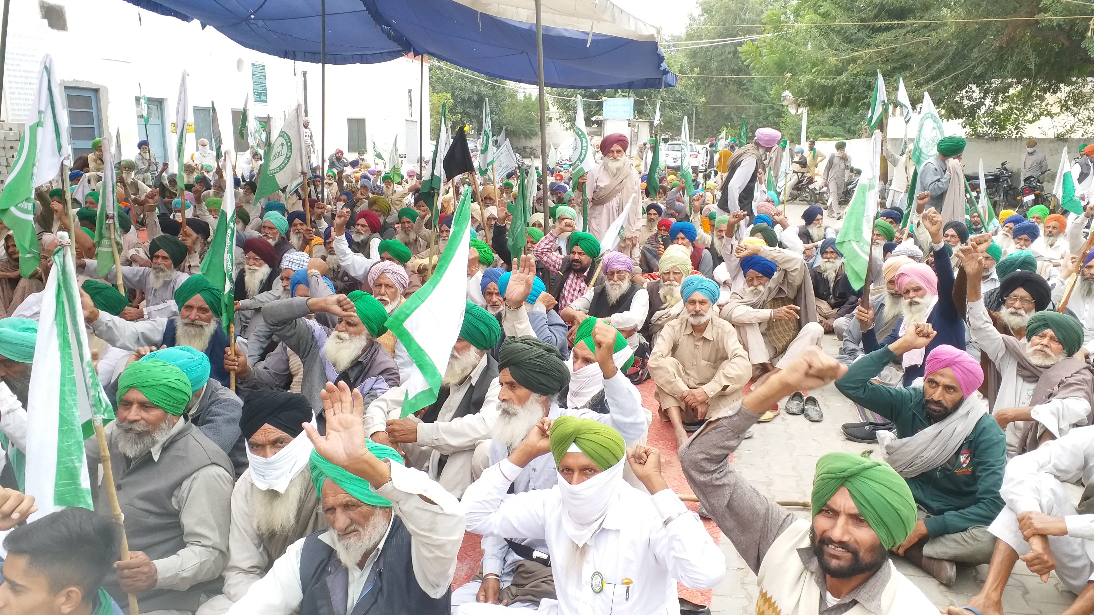 Tribute paid by farmers on Kartar Singh Sarabha Martyrdom Day