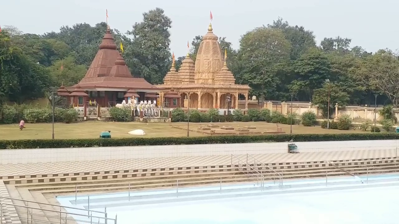 specialty-of-surya-dham-temple-of-jamshedpur-during-chhath-puja