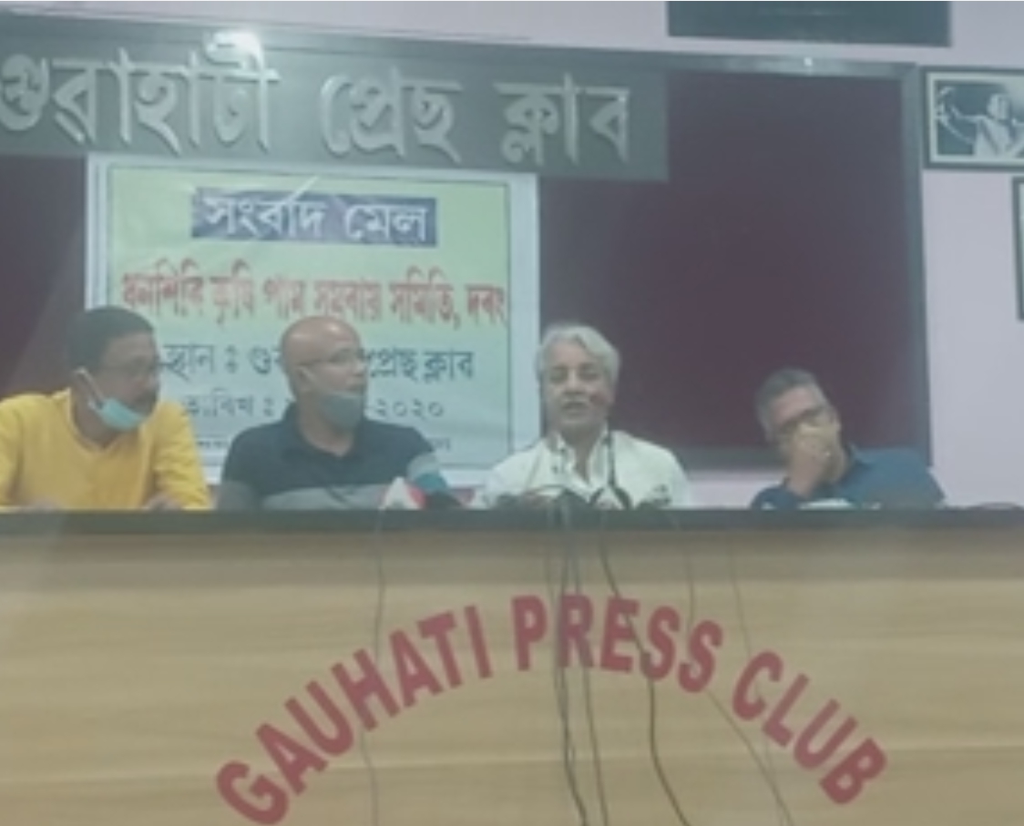 as_ghy_pressmeet_at_guwahati_press_club_AS10028