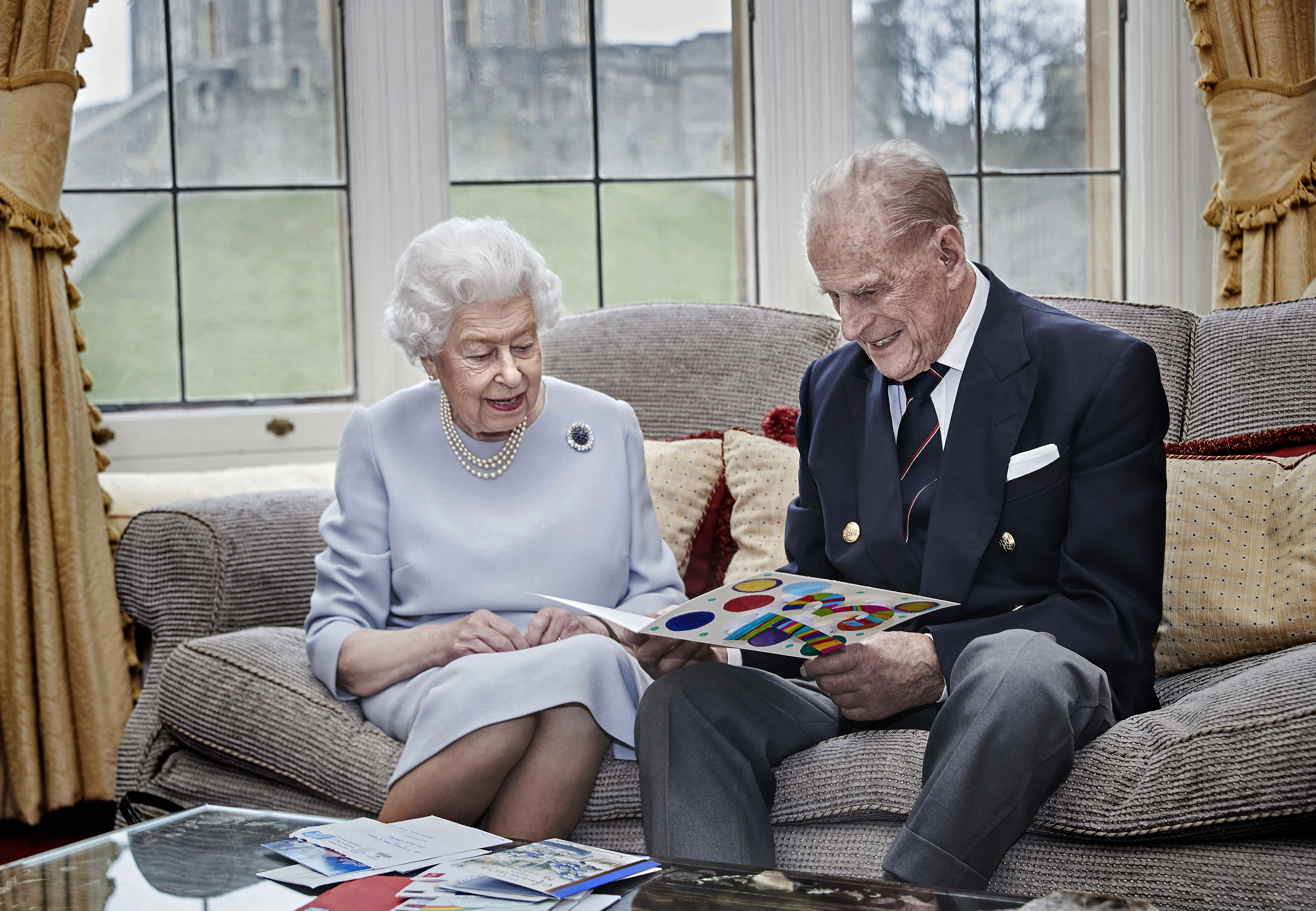 Queen, Prince Philip celebrates 73rd anniversary