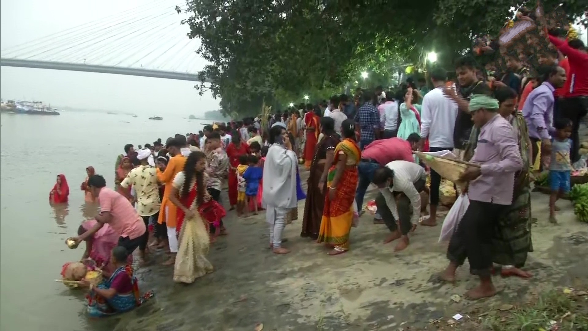 PM Modi greets people on Chhath