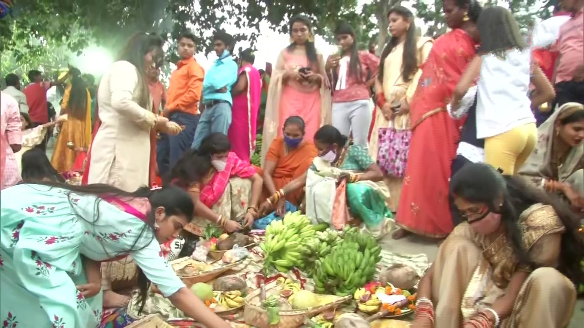 PM Modi greets people on Chhath