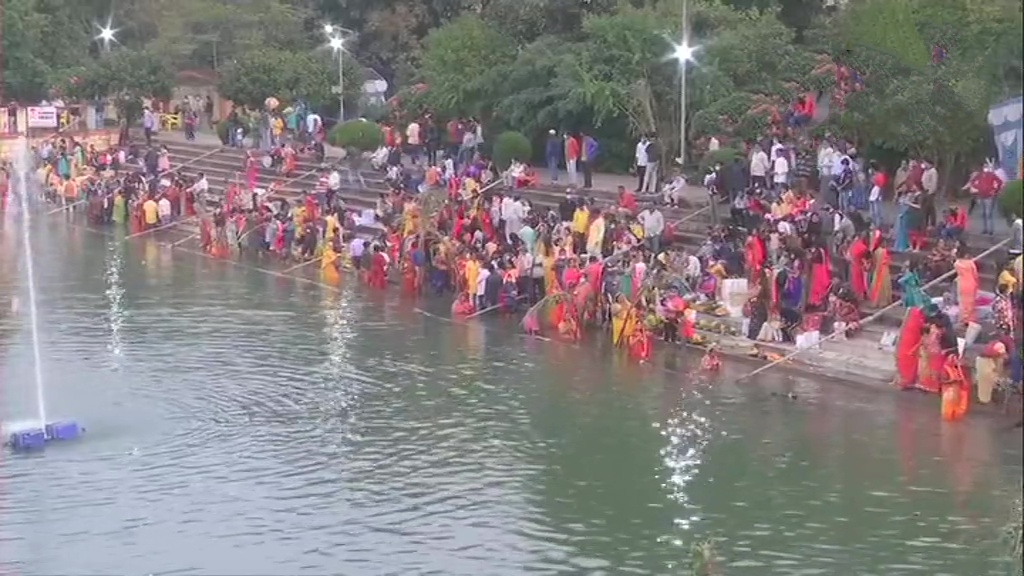 PM Modi greets people on Chhath